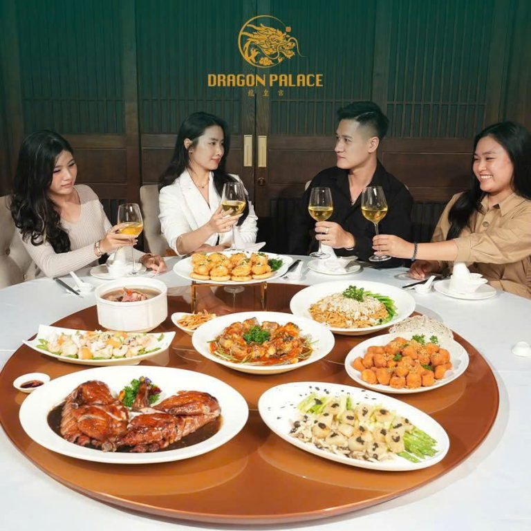 Hương vị nguyên bản, sự tươi ngon tự nhiên của nguyên liệu và bầu không khí ấm cúng bên bạn bè tạo nên trải nghiệm món ăn Quảng Đông trọn vẹn